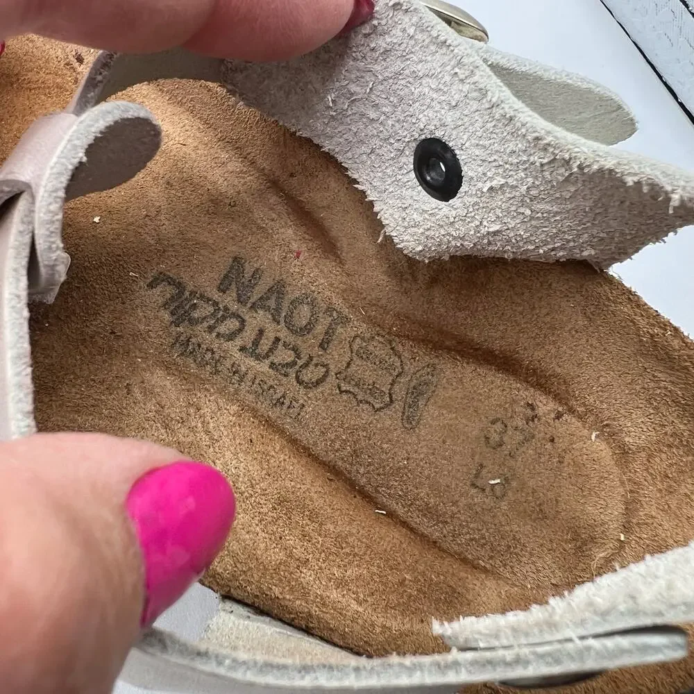 Naot Leather Thong Flat Sandals White Brown Buckles Womens Size 37 US 6 Boho
